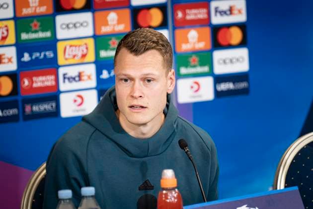 FC Copenhagen s Viktor Claesson during FC Copenhagen s press conference ahead of the team s Champions League match against Manchester United in Copenhagen on Tuesday 7 November 2023 Photo Emil Nicolai Helms Ritzau Scanpix , Denmark Kobenhavn  Copyright: EmilxNicolaixHelmsx COP15002 spdk20231107-171118-L