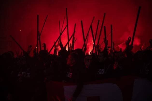 Photo Claudio Furlan LaPresse 07-11-2023 Milan, Italy - Paris Saint Germain fans in Piazza Duomo in the day of the Champions League match against AC Milan  Copyright: xClaudioxFurlan LaPressex