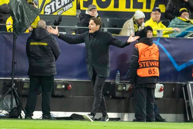 UEFA Champions League, Borussia Dortmund Newcastle United, 7 11 2023 Edin Terzic Borussia Dortmund, head coach complains about a referees decision UEFA Champions League, Borussia Dortmund Newcastle United, preliminary round 4 matchday, on 7 11 2023, Signal Iduna Park, Dortmund UEFA regulations prohibit any use of photographs as image sequences and or quasi video Copyright: xBEAUTIFULxSPORTS Meuselx