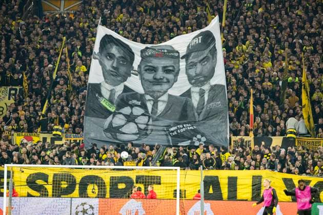 UEFA Champions League, Borussia Dortmund Newcastle United, 7 11 2023 The Dortmund fans with a critical choreo UEFA Champions League, Borussia Dortmund Newcastle United, preliminary round 4 matchday, on 7 11 2023, Signal Iduna Park, Dortmund UEFA regulations prohibit any use of photographs as image sequences and or quasi video Copyright: xBEAUTIFULxSPORTS Meuselx