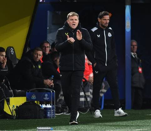 07 11 2023, Dortmund, Germany, Signal Iduna Park, Borussia Dortmund vs Newcastle United UEFA Champions League 2023 2024 Group F, Coach Eddie Howe Newcastle United gestures, gestures Photo Ralf Treese Dortmund Signal Iduna Park North Rhine Westphalia Germany  521_BVBNEW20231107_028 Treese-521