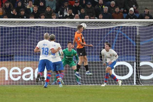 07 11 2023, xtgx, Football, UEFA Champions League, Shakhtar Donetsk FC Barcelona emspor, v l Goal for 1 0 by Danylo Sikan Donetsk, 14 DFL DFB REGULATIONS PROHIBIT ANY USE OF PHOTOGRAPHS as IMAGE SEQUENCES and or QUASI VIDEO Hamburg