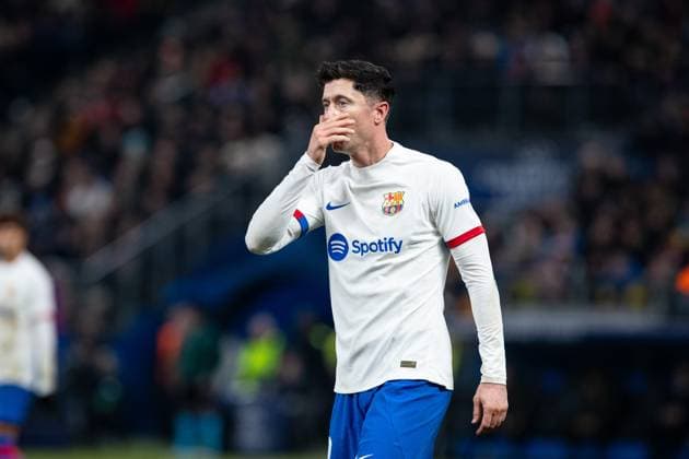 Champions League FC Shakhtar Donetsk FC Barcelona, 07 11 2023 Robert Lewandowski FC Barcelona, 9 with the emotions Champions League FC Shakhtar Donetsk FC Barcelona, Volksparkstadion, Hamburg, 07 11 2023 Copyright: xBEAUTIFULxSPORTS Buriakovx