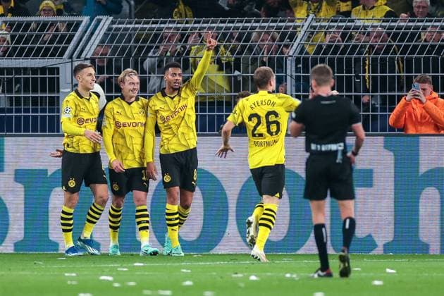 07 11 2023, Football, Season 2023 2024, UCL, UEFA Champions League, Group stage, Matchday 4, Borussia Dortmund Newcastle United, v l Nico Schlotterbeck Borussia Dortmund , Julian Brandt Borussia Dortmund , Felix Nmecha Borussia Dortmund celebrate the goal to 2 0, Dortmund Signal Iduna Park NRW Germany xRHR PHOTO DEx Copyright: DennisxEwert RHR-FOTOx RHR-FOTO DE
