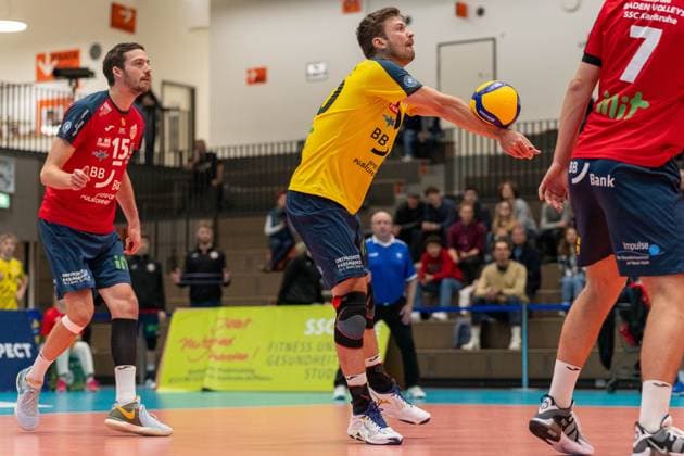 Dollhofer, Benjamin BADEN VOLLEYS SSC Karlsruhe, 10 on reception, GER, Volleyball, 1 Bundesliga Maenner, BADEN VOLLEYS SSC Karlsruhe vs VC Bitterfeld Wolfen, 07 11 2023, GER, Volleyball, 1 Bundesliga Maenner, BADEN VOLLEYS SSC Karlsruhe vs VC Bitterfeld Wolfen, 07 11 2023 Karlsruhe Copyright: xEibner-Pressefoto StefanxMayerx EP_SMR