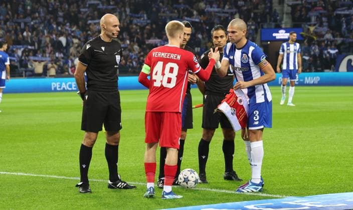Antwerp s Arthur Vermeeren and Porto s Pepe shake hands at the start of a game between Portuguese FC Porto and Belgian soccer team Royal Antwerp FC, on Tuesday 07 November 2023, in Porto, Portugal, on day four of the Champions League group stage, in the group H. VIRGINIExLEFOUR  x79481146x