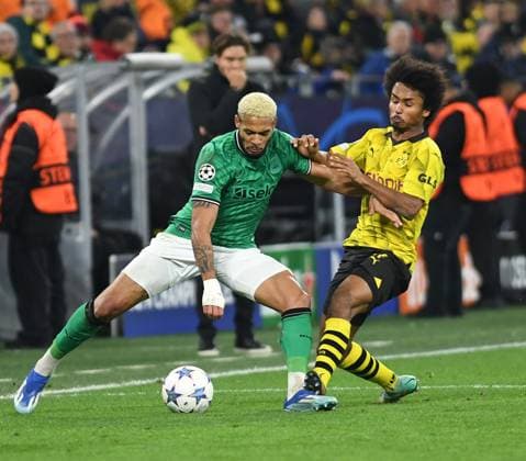 07 11 2023, Dortmund, Germany, Signal Iduna Park, Borussia Dortmund vs Newcastle United UEFA Champions League 2023 2024 Group F, Joelinton Newcastle United and Karim Adeyemi Borussia Dortmund in a duel Photo Ralf Treese Dortmund Signal Iduna Park North Rhine Westphalia Germany  521_BVBNEW20231107_044 Treese-521