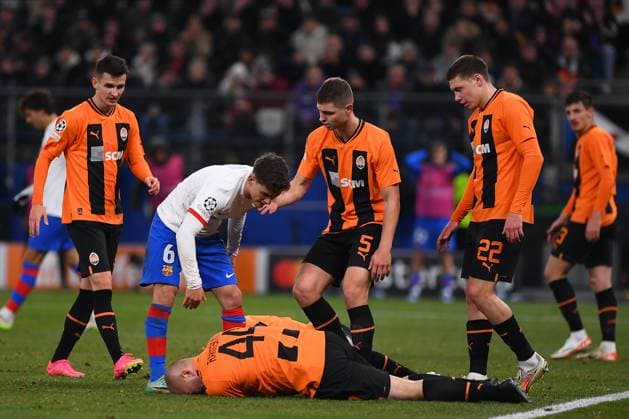 HAMBURG, GERMANY - 7 NOVEMBER, 2023: The UEFA Champions League match between FC Shakhtar Donetsk vs FC Barcelona, Barca at Volksparkstadion  Copyright: xVItaliixKliuievx