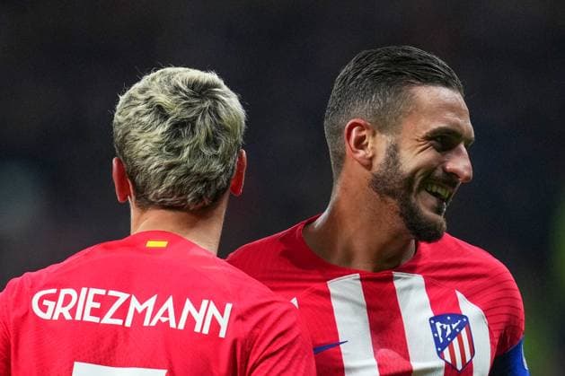 ESP: Atletico de Madrid v Celtic FC. UEFA Champions League match, Group E, date 4 Antoine Griezmann of Atletico de Madrid celebrates his goal with Koke Resurreccion during the UEFA Champions League match, Group E, between Atletico de Madrid and Celtic FC played at Civitas Mertropolitano Stadium on November 7, 2023 in Madrid, Spain. kpng Copyright: xBaguxBlancox xPRESSINPHOTOx PS_231107_004