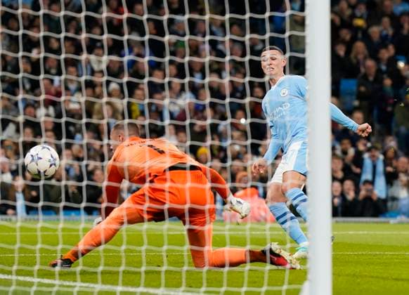Manchester, England, 7th November 2023. Phil Foden of Manchester City sees his shot saved by Anthony Racioppi of Young Boys during the UEFA Champions League, Group G match at the Etihad Stadium, Manchester. Picture credit should read: Andrew Yates Sportimage EDITORIAL USE ONLY. No use with unauthorised audio, video, data, fixture lists, club league logos or live services. Online in-match use limited to 120 images, no video emulation. No use in betting, games or single club league player publications. SPI-2717-0025