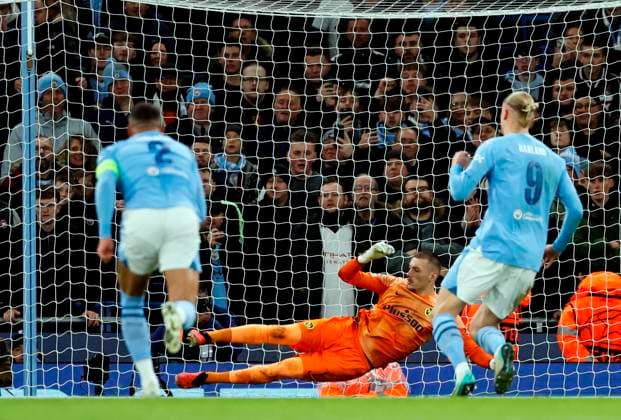 Football - 2023 2024 UEFA Champions League - Group G - Matchday Four of Six - Manchester City vs Young Boys - Etihad Stadium - Tuesday 7th November 2023 Erling Haaland scores from the spot to put Manchester City 1-0 ahead in the first half, at the Etihad. 