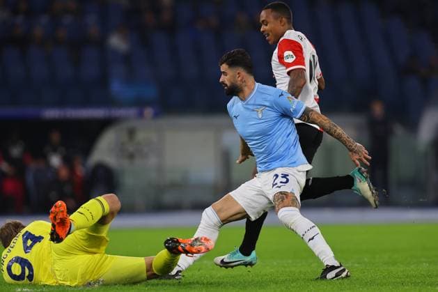 UEFA CHAMPIONS LEAGUE 2023-2024 - GROUP E - SS Lazio vs Feyenoord, Olympic Stadium in Rome on 7th november 2023 Rome, Italy 07.11.2023: Ivan Provedel of Lazio, Hysaj of Lazio , Igor Paixao of Feyenoord in action during the Uefa Champions League 2023-2024 football, group E, between SS Lazio vs Feyenoord at Olympic Stadium in Rome. Rome Olympic italy italy Copyright: xmarcoxiacobucci