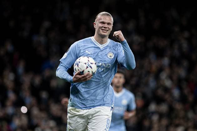 MANCHESTER, ENGLAND NOVEMBER 7 Erling Haaland of Man City celebrates his goal during the UEFA Champions League Group Stage match between Manchester City and BSC Young Boys at Etihad Stadium on November 7, 2023 in Manchester, England Manchester Etihad Stadium England United Kingdom Copyright: xJustPictures.ch DaniloxFernandesx jp-en-EuSpIm-Man.City_Y.Boys_07Nov2023_DAF_00006