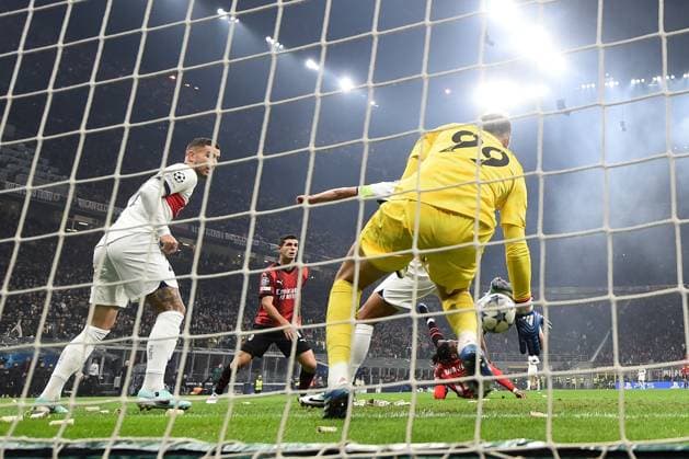 Mg Milano 07 11 2023 - Champions League Milan-Paris Saint Germain foto Matteo Gribaudi Image nella foto: gol Rafael Leao 