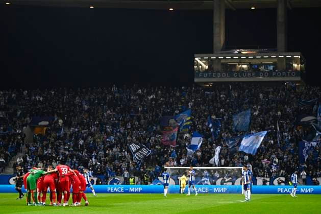 FC Porto v Royal Antwerp FC - UEFA Champions League PORTO, PORTUGAL - NOVEMBER 07 : Team Antwerp pictured during the UEFA Champions League group H match between FC Porto and Royal Antwerp FC on November 7, 2023 in Porto, Portugal, 07 11 2023 Porto Portugal  Copyright: xPeterxDexVoechtx