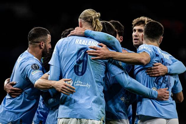 MANCHESTER, ENGLAND NOVEMBER 7 Erling Haaland of Man City celebrates his goal with teammates during the UEFA Champions League Group Stage match between Manchester City and BSC Young Boys at Etihad Stadium on November 7, 2023 in Manchester, England Manchester Etihad Stadium England United Kingdom Copyright: xJustPictures.ch DaniloxFernandesx jp-en-EuSpIm-Man.City_Y.Boys_07Nov2023_DAF_00026