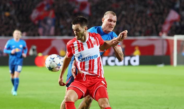 Red Star Belgrade RB Leipzig Champions League Beograd, 07 11 2023, Stadion Rajko Mitic, Fußball , UEFA Champions League, Gruppe G , Spieltag 4 , Red Star Belgrade vs RB Leipzig , Im Bild von li Mirko Ivanic 4, Belgrade und David Raum 22, RB Leipzig , Foto nur zur redaktionellen Nutzung bestimmt , UEFA regulations prohibit any use of photographs as image sequences and or quasi video ,