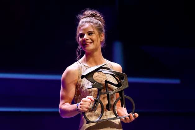 De Flandrien 2023 OOSTENDE, BELGIUM - NOVEMBER 07 : Kopecky Lotte of Team SD Worx pictured during the 2023 Flandrien award ceremony, organized by newspaper Het Nieuwsblad on November 7, 2023 in Oostende, Belgium, 07 11 2023 Oostende Belgium  Copyright: xJanxDexMeuleneirx