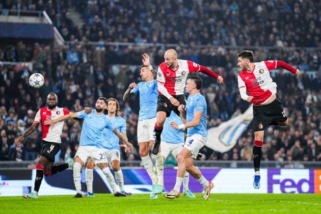 UEFA Champions League: S.S. Lazio v Feyenoord Rome - Gernot Trauner of Feyenoord, Santiago Gimenez of Feyenoord during the 4th leg of the UEFA Champions League group stage between S.S. Lazio v Feyenoord at Stadio Olympico on 7 November 2023 in Rome, Italy. Copyright: xTomxBodex