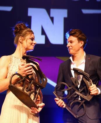 Belgian Lotte Kopecky and Belgian Jasper Philipsen pose with their trophy during the Flandrien award ceremony for the best Belgian cyclist of the 2023 cycling season, organized by newspaper Het Nieuwsblad , in Oostende, on Tuesday 07 November 2023. DAVIDxPINTENS  x79487697x