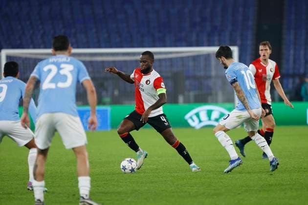 SS Lazio v Feyenoord: Group E - UEFA Champions League 2023 24 during the UEFA Champions League Group E match between SS Lazio and Feyenoord at Stadio Olimpico on November 7, 2023 in Rome, Italy. Rome Lazio Italy  Copyright: xCiroxDexLucax originalFilename:deluca-itasslaz231107_np0nF.jpg