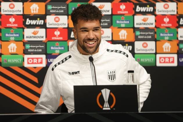SOCCER - UEFA EL, LASK vs Saint-Gilloise, preview LINZ,AUSTRIA,08.NOV.23 - SOCCER - UEFA Europa League, group stage, Linzer ASK vs Royale Union Saint-Gilloise, preview, press conference, PK, Pressekonferenz LASK. Image shows Tobias Lawal (LASK). GEPAxpictures xManuelxBinder