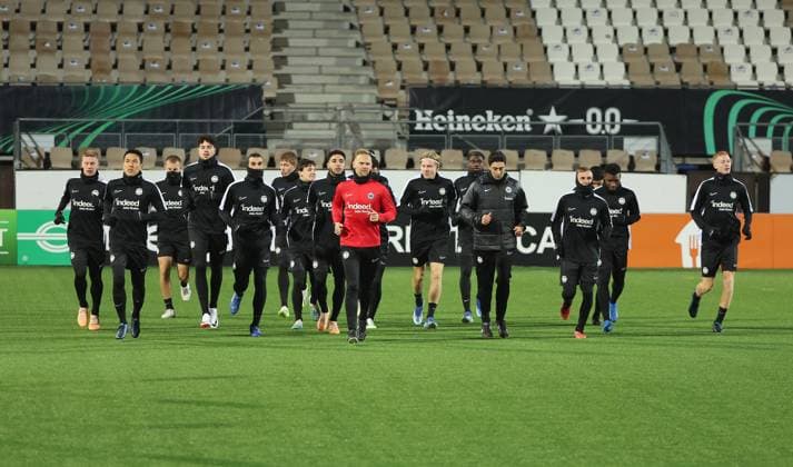 09 11 2023, Football UEFA Europa Conference League, HJK Helsinki Eintracht Frankfurt, emonline, emspor, v l , Eintracht players at final training DFL DFB REGULATIONS PROHIBIT ANY USE OF PHOTOGRAPHS AS IMAGE SEQUENCES AND OR QUASI VIDEO xdcx Copyright: HMBxMedia