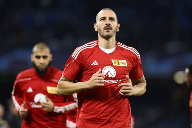 Foto Alessandro Garofalo LaPresse 08 novembre 2023 Napoli, Italia calcio Napoli vs Union Berlin Champions League 2023 2024 - stadio Diego Armando Maradona Nella foto: Leonardo Bonucci (FC Union Berlin) November 08, 2023 Naples, Italy sport soccer Napoli vs Union Berlin - Champions League 2023 2024 - Diego Armando Maradona stadium. In the pic: Leonardo Bonucci (FC Union Berlin)  Copyright: xAlessandroxGarofalo LaPressex