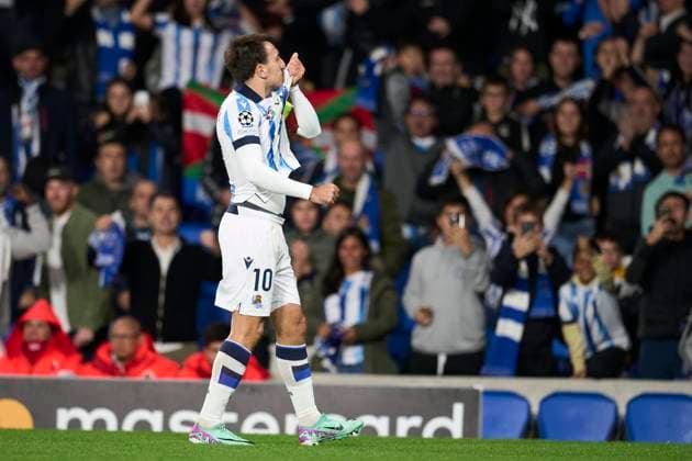 ESP: Real Sociedad v Benfica. UEFA Champions League match, Group D, date 4 Mikel Oyarzabal of Real Sociedad during the UEFA Champions League match, Group D, between Real Sociedad and Benfica played at Reale Arena Stadium on November 8, 2023 in San Sebastian, Spain. kpng Copyright: xCesarxOrtizx xPRESSINPHOTOx PS_231108_005