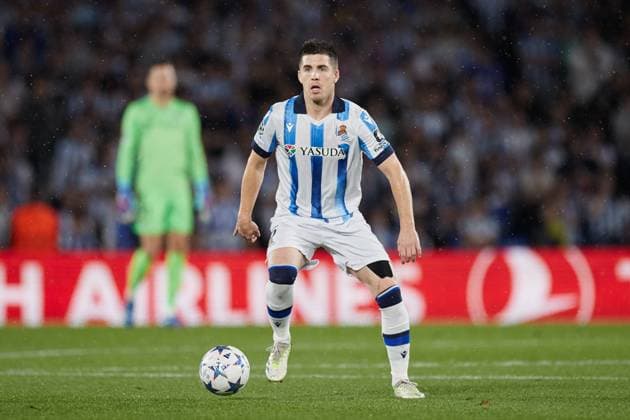 November 8, 2023: Igor Zubeldia of Real Sociedad in action during the UEFA Champions League match between Real Sociedad and SL Benfica at Reale Arena on November 8, 2023, in San Sebastian, Spain. - ZUMAa181 20231108_zaa_a181_013 Copyright: xRicardoxLarreinax