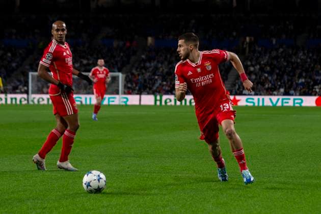 Real Sociedad Vs Benfica: Group D - UEFA Champions League David Jurasek of SL Benfica in action during the UEFA Champions League match between Real Sociedad and Benfica at Reale Arena. Donostia (Basque Country). November 08, 2023. (Gari Garaialde Bostok Photo) Donostia Gipuzkoa Spain Editorial Use Only  Copyright: xGarikoitzxGaraialdex Bostok Photo GarixGaraialdex GG2311080486