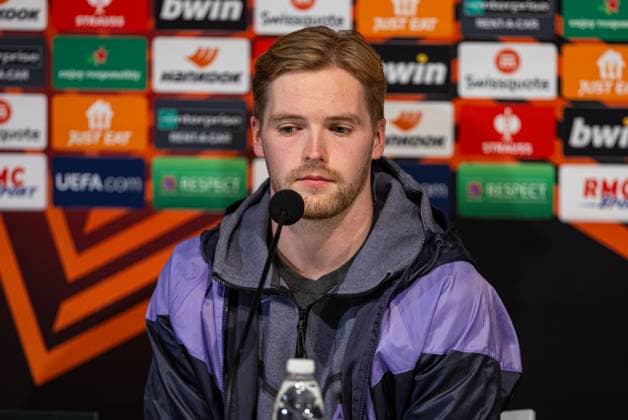 Football - UEFA Europa League - Group E - Toulouse FC v Liverpool FC - MD-1 TOULOUSE, ENGLAND - Wednesday, November 8, 2023: Liverpool s goalkeeper Caoimhin Kelleher during a press conference, PK, Pressekonferenz at the Stadium de Toulouse ahead of the UEFA Europa League Group E matchday 4 game between Toulouse FC and Liverpool FC. (Photo by David Rawcliffe Propaganda) TOULOUSE Stadium de Toulouse OCCITANIA FRANCE  Copyright: xDavidxRawcliffex P2023-11-08-Toulouse_Liverpool_MD-1