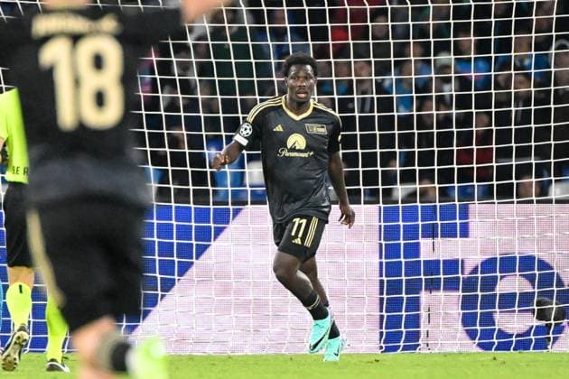 Football, Men, Season 2023 2024, UEFA Champions League Group C, Matchday 4 , SSC Napoli 1 FC Union Berlin, v l David Datro Fofana 1 FC Union Berlin Goal celebration, cheers after the goal to 1 1, 08 11 2023, Copyright: xMatthiasxKochx