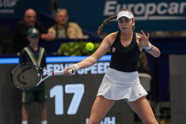 November 8, 2023, Seville, Spain: SEVILLE, SPAIN - NOVEMBER 08: Marina Stakusic of Canada plays a forehand during the group C eliminatory between Spain and Canada of the Billie Jean King Cup at La Cartuja on November 08, 2023 in Seville, Spain. Seville Spain - ZUMAd159 0313418413st Copyright: xJosexLuisxContrerasx