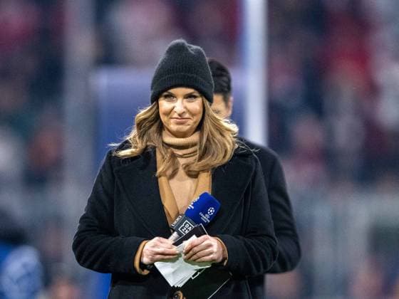 Laura Wontorra, GER, FC Bayern Muenchen FCB vs Galatasaray Istanbul, Football, Champions League, Group stage, 2023 2024 season, 08 11 2023, DFB DFL regulations prohibit any use of photographs as image sequences and or quasi video , GER, FC Bayern Muenchen FCB vs Galatasaray Istanbul, Football, Champions League, Group stage, 2023 2024 season, 08 11 2023 Muenchen Copyright: xEibner-Pressefoto SaschaxWaltherx EP_EER