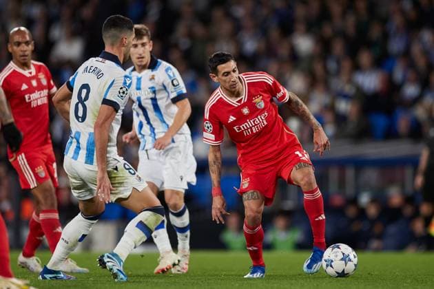 November 8, 2023: Angel Di Maria of SL Benfica in action during the UEFA Champions League match between Real Sociedad and SL Benfica at Reale Arena on November 8, 2023, in San Sebastian, Spain. - ZUMAa181 20231108_zaa_a181_042 Copyright: xRicardoxLarreinax