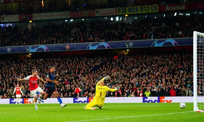 EDITORIAL USE ONLY No use with unauthorised audio, video, data, fixture lists, club league logos or live services. Online in-match use limited to 120 images, no video emulation. No use in betting, games or single club league player publications. Arsenal v Sevilla, UEFA Champions League, Group B, Football, Emirates Stadium, London, UK - 08 Nov 2023 EDITORIAL USE ONLY No use with unauthorised audio, video, data, fixture lists, club league logos or live services. Online in-match use limited to 120 images, no video emulation. No use in betting, games or single club league player publications.  Copyright: xJavierxGarcia Shutterstockx 14187812r