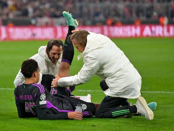 08 11 2023, Football UEFA Championsleague 2023 2024 4 Matchday Preliminary Round, FC Bayern Munich Galatasaray Istanbul SK, at Allianz Arena Munich Jamal Musiala FC Bayern Munich on the ground, he is injured and leaves the match DFL and DFB regulations prohibit any use of photographs as image sequences and or quasi video