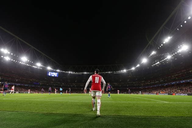 Arsenal gegen Sevilla 8. November 2023, London Champions™s League Fußball, Gruppe B Arsenal gegen Sevilla Gabriel Martinelli von Arsenal Foto Jacques Feeney Abseits London UK  Copyright: xJacquesxFeeneyx xOffsidexOffside