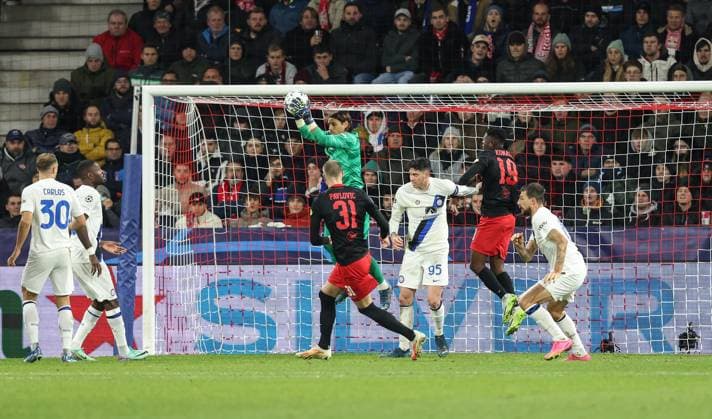 SOCCER - UEFA CL, RBS vs Inter SALZBURG,AUSTRIA,08.NOV.23 - SOCCER - UEFA Champions League, group stage, Red Bull Salzburg vs FC Internazionale Milano. Image shows Yann Sommer (Inter).  GEPAxpictures xHaraldxSteiner