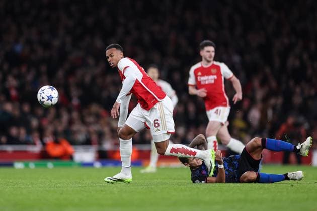 Arsenal gegen Sevilla 8. November 2023, London Champions™s League Fußball, Gruppe B Arsenal gegen Sevilla Gabriel von Arsenal Foto Jacques Feeney Abseits London UK  Copyright: xJacquesxFeeneyx xOffsidexOffside
