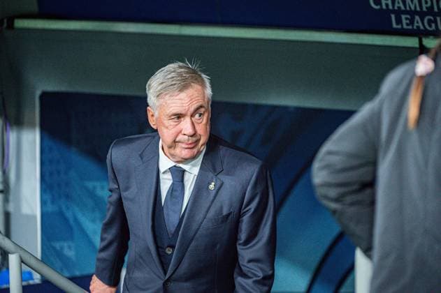 Real Madrid vs Braga; Matchday 04 Uefa Champions League 2023 2024 Carlo Ancelotti (Real Madrid) before the football match of Uefa Champions League between Real Madrid vs Braga played at Bernabeu stadium on November 08, 2023 in Madrid, Spain Madrid Bernabeu stadium Madrid Spain Copyright: xAlbertoxGardinx AGardin_20231108_football_Champions League_Real Madrid vs Braga_032