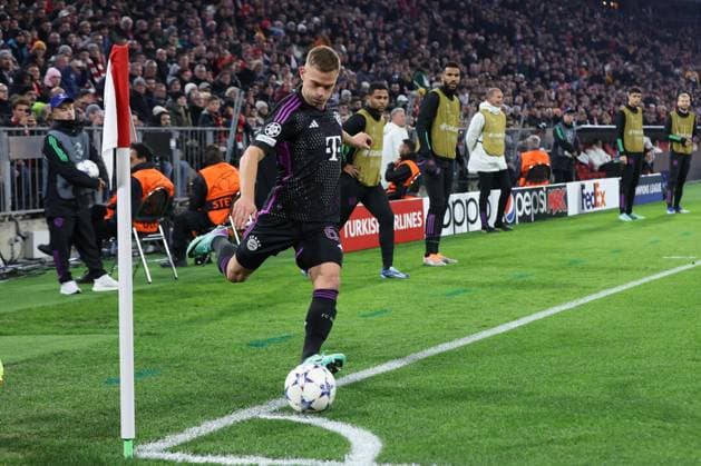 Joshua Kimmich 6 FC Bayern Muenchen at corner kick, FC Bayern Muenchen vs Galatasaray Istanbul , Champions League, Football, Preliminary round, Second leg, 08 11 2023 Muenchen Bayern Germany Copyright: xkolbert-press ChristianxKolbertx