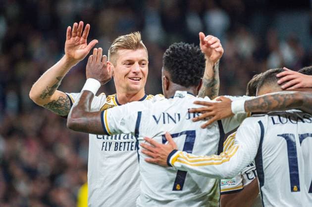 Sport Bilder des Tages Real Madrid vs Braga; Matchday 04 Uefa Champions League 2023 2024 Vinicius Junior (Real Madrid) celebrate his goal with Toni Kroos (Real Madrid) during the football match of Uefa Champions League between Real Madrid vs Braga played at Bernabeu stadium on November 08, 2023 in Madrid, Spain Madrid Bernabeu stadium Madrid Spain Copyright: xAlbertoxGardinx AGardin_20231108_football_Champions League_Real Madrid vs Braga_214