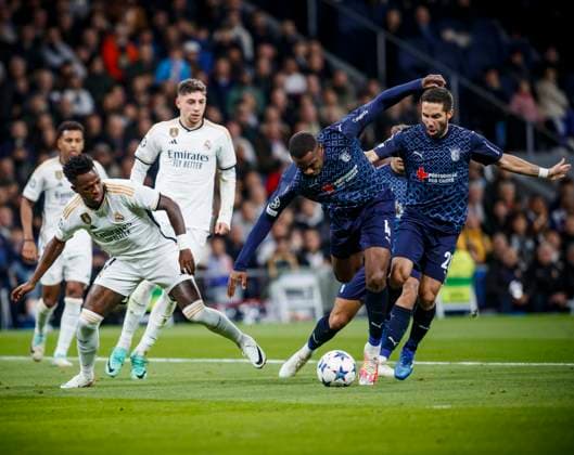 November 8, 2023, Madrid, Spain: MADRID, SPAIN - NOVEMBER 8: .Vinicius Junior of Real Madrid during the UEFA Champions League match between Real Madrid and SP Braga at the Estadio Santiago Bernabeu on November 8, 2023 in Madrid, Spain Madrid Spain - ZUMAd159 0313435037st Copyright: xMariaxDexGraciax
