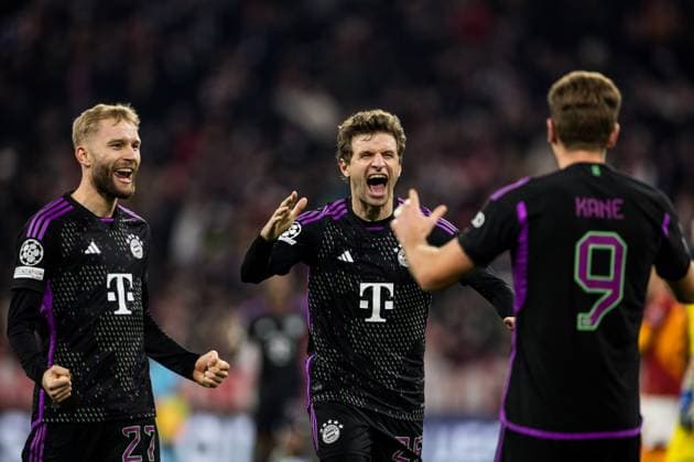 UEFA Champions League FC Bayern Muenchen Galatasaray 08 11 2023 Celebration for 1 0 by Harry Kane FC Bayern Muenchen, 9 after video review UEFA Champions League FC Bayern Muenchen Galatasaray, Muenchen, Allianz Arena on 08 11 2023 Copyright: xBEAUTIFULxSPORTS Wunderlx