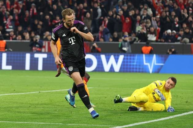 Goal celebration of Harry Kane 9 FC Bayern Muenchen to 2 0, FC Bayern Muenchen vs Galatasaray Istanbul , Champions League, Football, Preliminary round, Second leg, 08 11 2023 Muenchen Bayern Germany Copyright: xkolbert-press ChristianxKolbertx