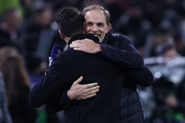 Soccer Champions League group stage matchday 4 FC Bayern Munich Galatasaray Istanbul on 08 11 2023 at the Allianz Arena in Munich Sami Khedira, front Thomas Tuchel coach head coach Munich , back xMSx