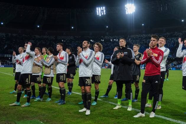 Union Berlin celebrates the result with their fans after the Uefa champions league match between SSC Napoli vs Union Berlin at the Diego Armando Maradona Stadium in Naples, southern Italy, on November 08, 2023.  Copyright: xAntonioxBalasco IPAxSportx xipa-x xx IPA_41511476 IPA_Agency_IPA41511476