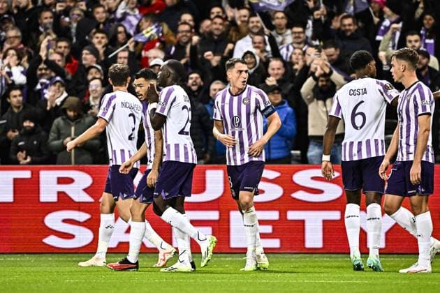 But et joie Donnum (tfc) FOOTBALL : Toulouse vs Liverpool - Match 4 Phase de Groupe de la Ligue Europa - Toulouse - 09-11-2023 ThierryBreton Panoramic 